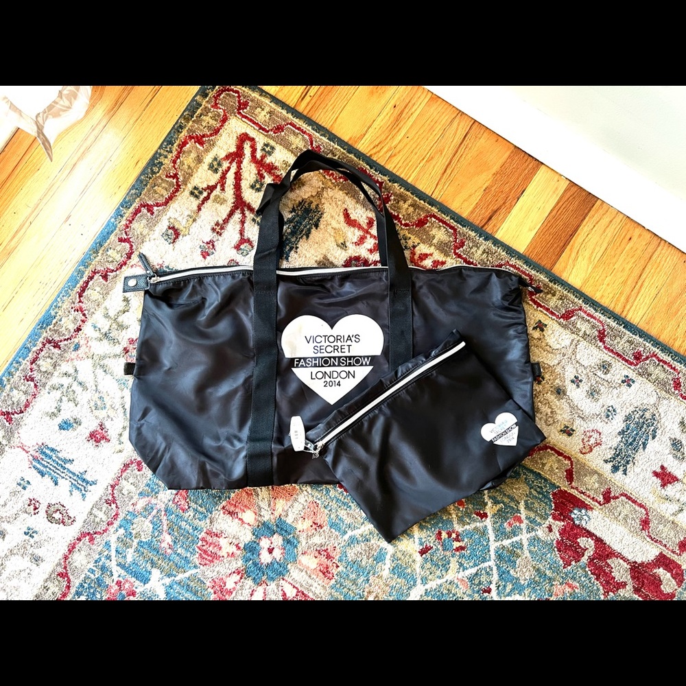 Victoria’s Secret 2014 Fashion Show X-Large Nylon Bag